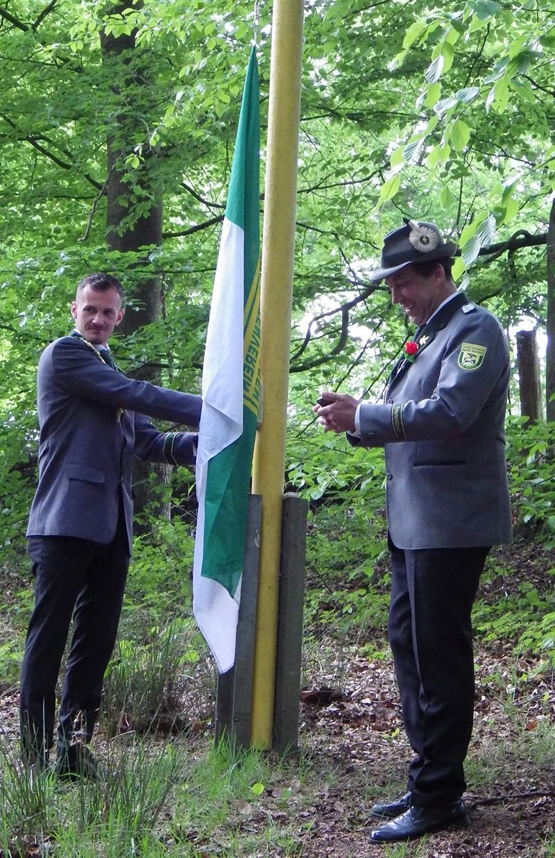 Der Kommandeur Roland Waltereit und sein Stellvertreter