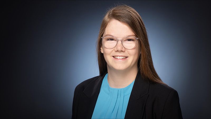 Zahnärztin Jasmin Weigel